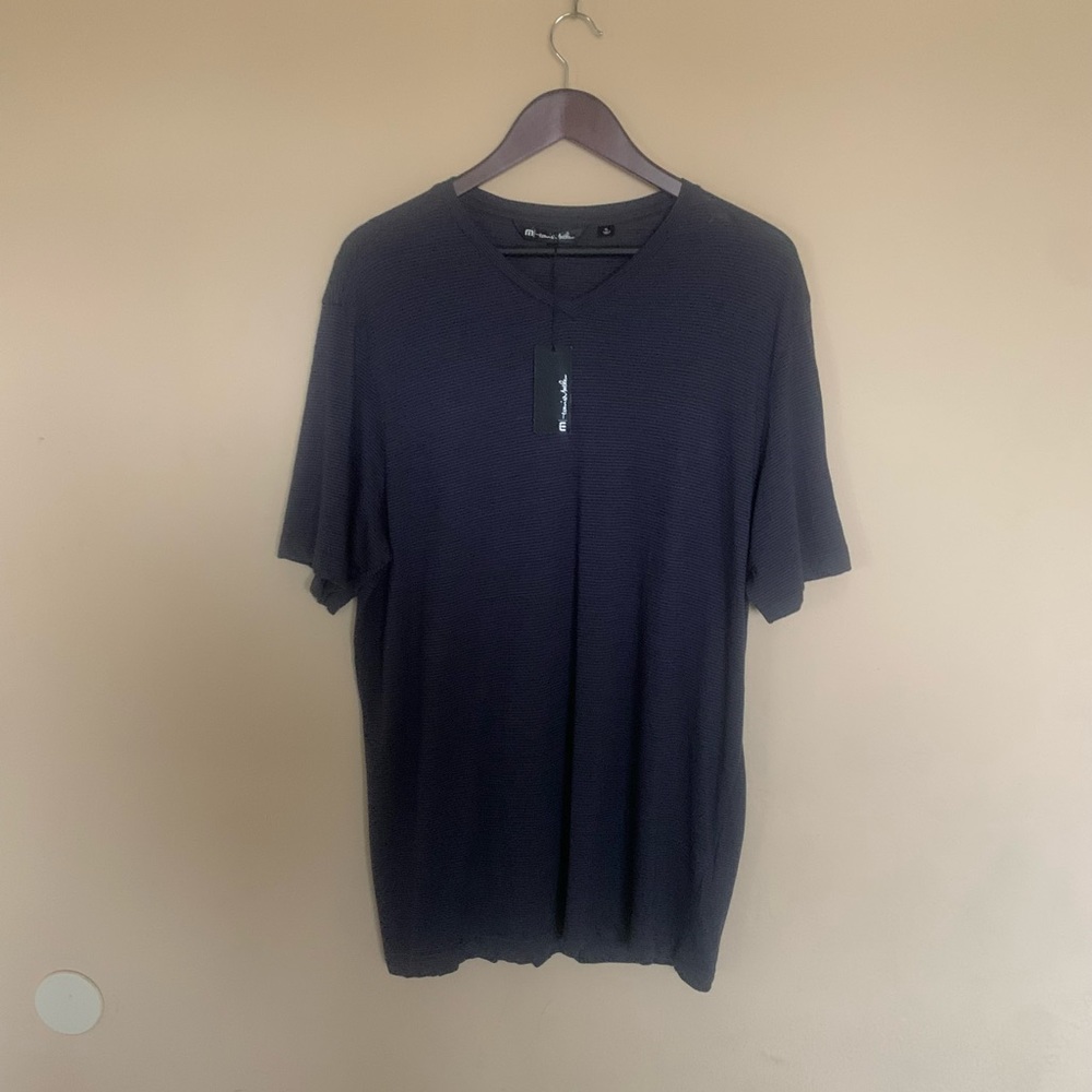Travis Mathew shirt